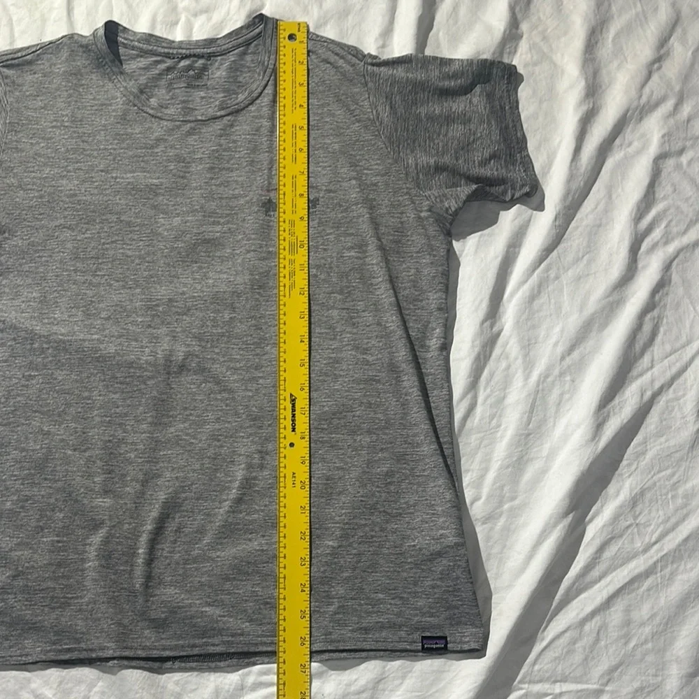 Patagonia Women’s Gray Capilene® Cool Daily Graphic Shirt Size XL Extra Large - Picture 6 of 10
